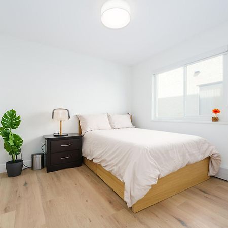 Steveston Village Bed And Breakfast Richmond Bagian luar foto